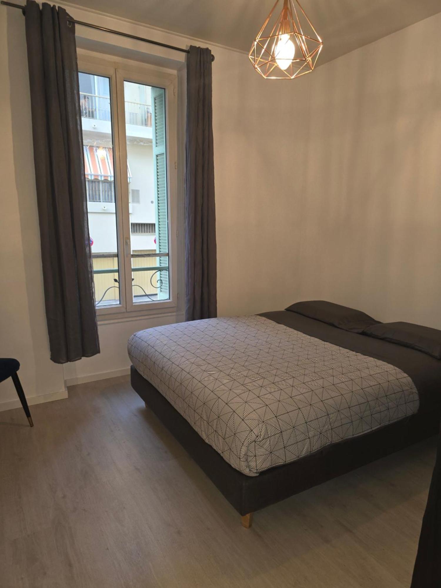Appartement Cosy Moderne Calme Hyper Centre Gare Sncf Nice Eksteriør billede
